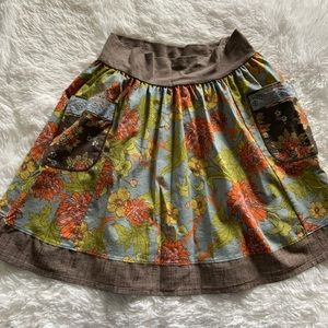 Knit Waist  Band Floral Matilda Jane Medium Skirt